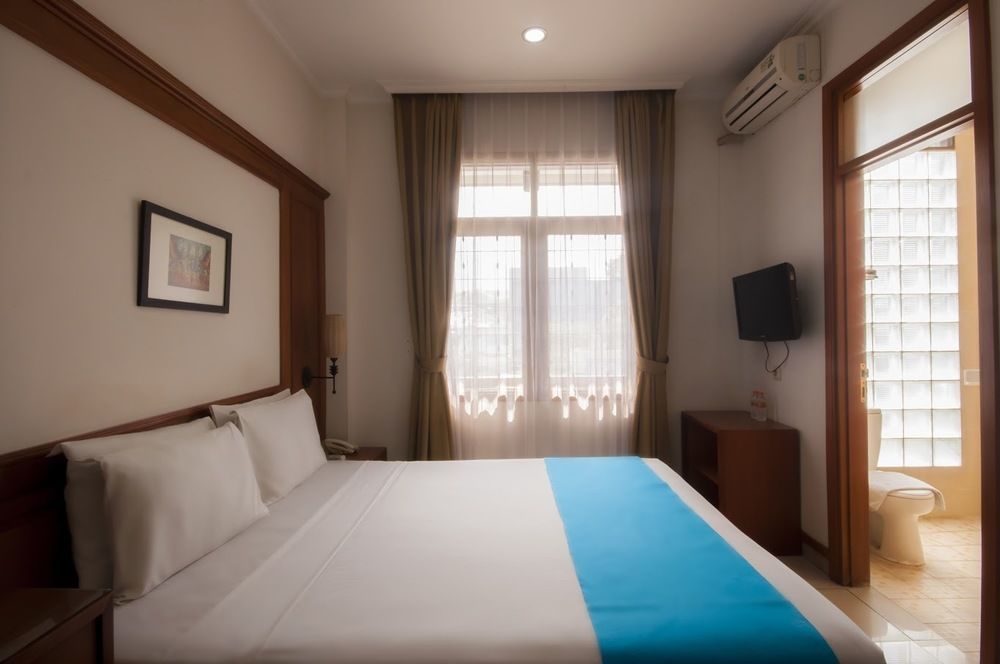 Caryota Hotel Бандунг Екстериор снимка